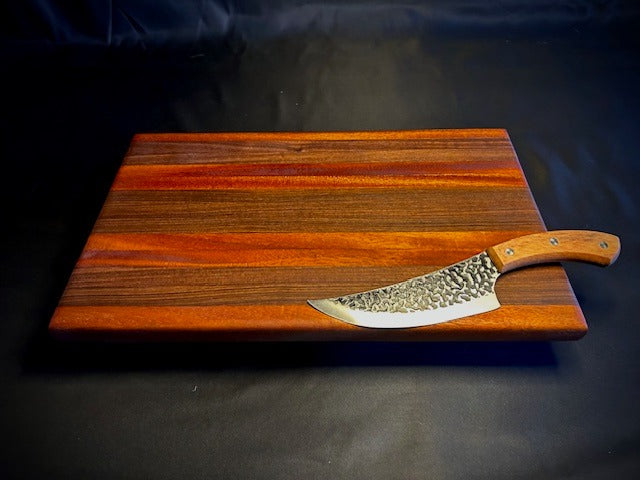 Handcrafted Walnut & Mahogany Cutting Board – Striped Elegance