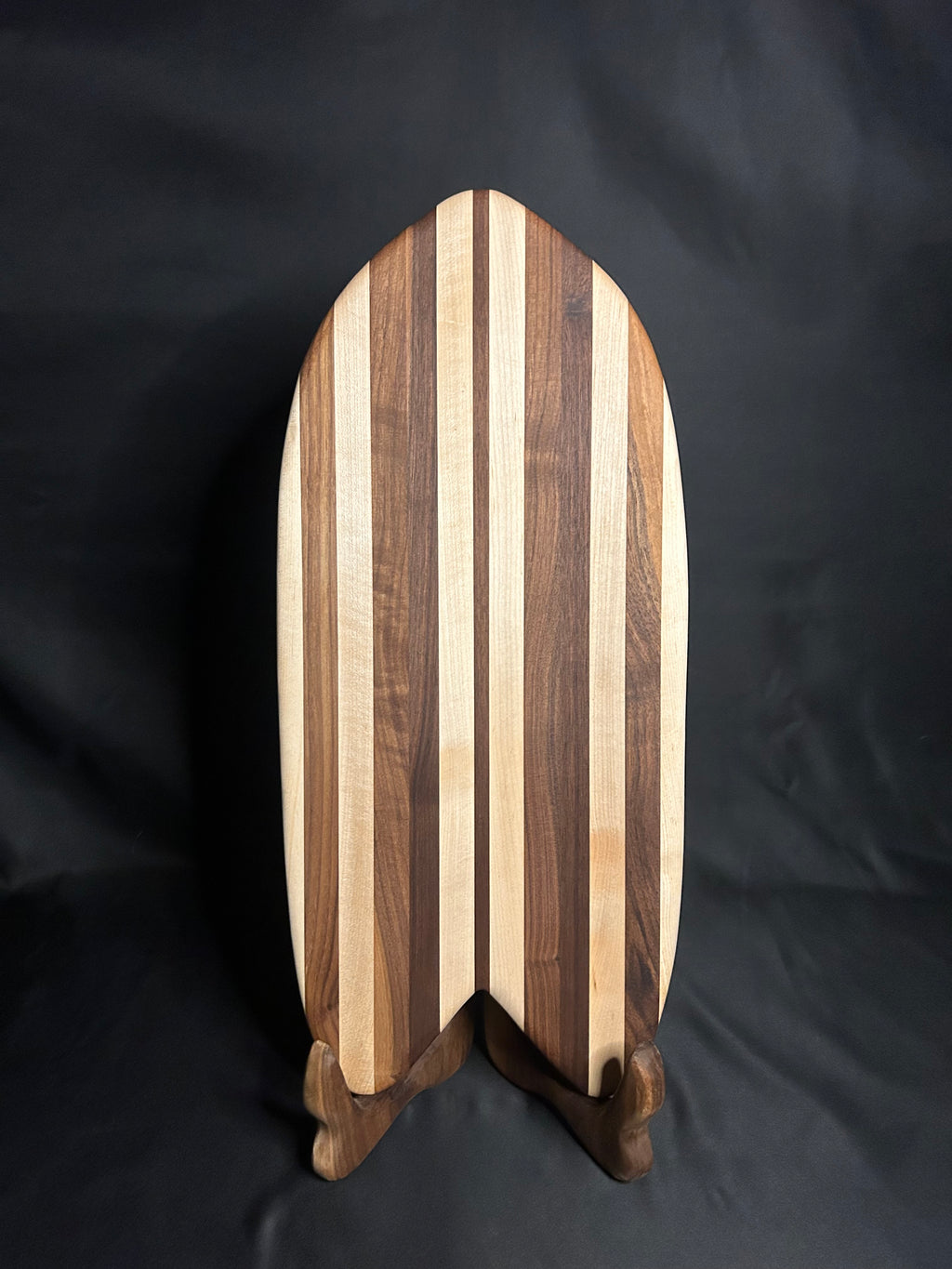 Handcrafted Surfboard‑Style Striped Cutting Board